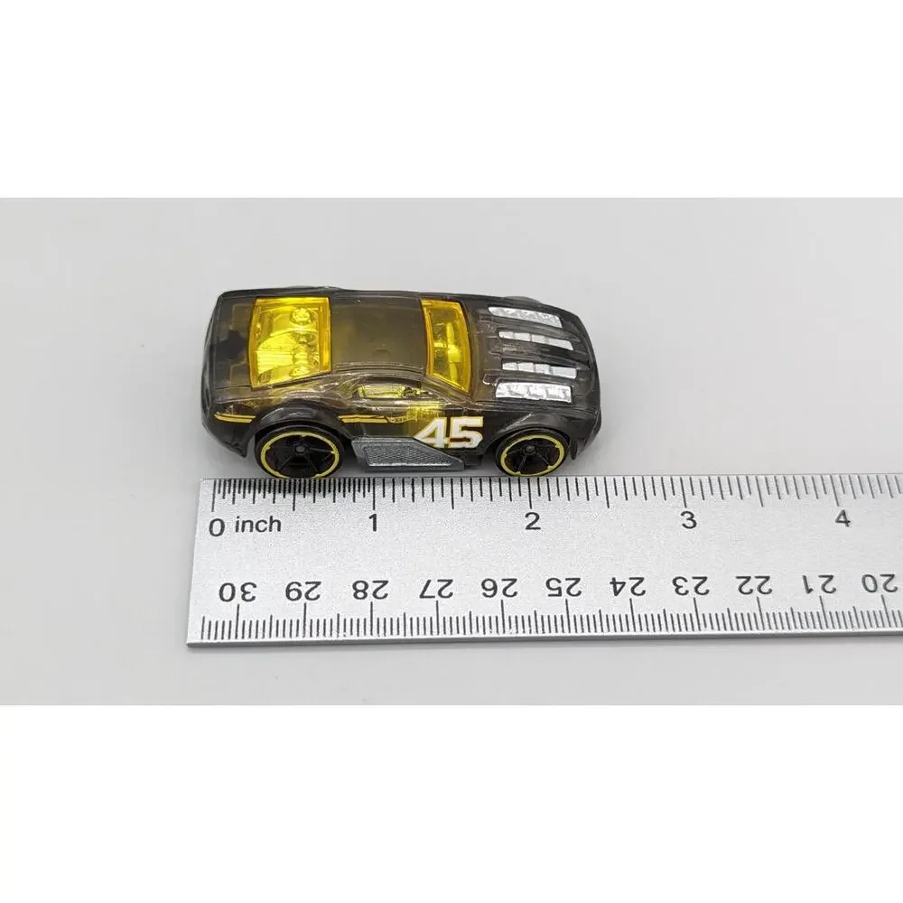 Mattel Hot Wheels 2015 Black & Yellow Horse Play 1:64 Diecast Car Collectible